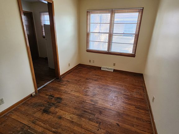 2nd image of 739 S 2nd St