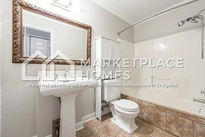 2733 Saint Charles Ln NW — Photo 17