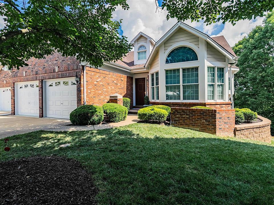 14673 Amberleigh Hill Ct, Chesterfield, MO 63017 Zillow