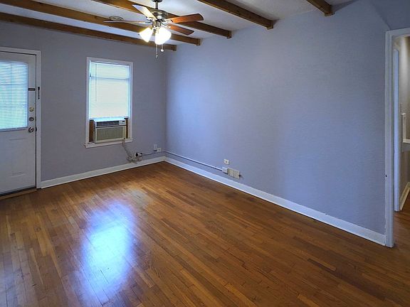 4th image of 504 Elmhurst Ave #5