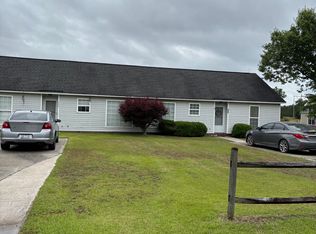 2326 R S Hepburn Rd, Florence, SC 29501