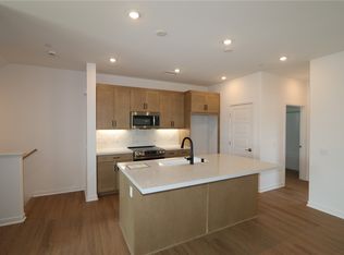 261 Ruby Rd, Rancho Mission Viejo, CA 92694