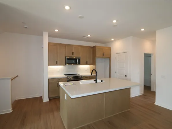 261 Ruby Rd, Rancho Mission Viejo, CA 92694