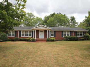 1102 Scottland Dr, Murfreesboro, TN 37130