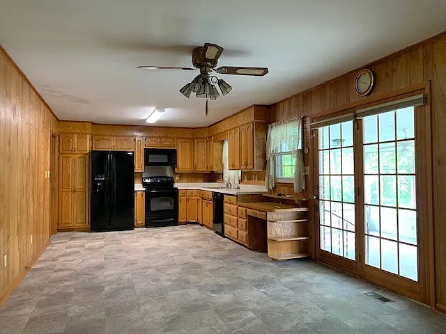3 bed, 2.0 bath, 1548 sqft, $1,750 — Photo 4