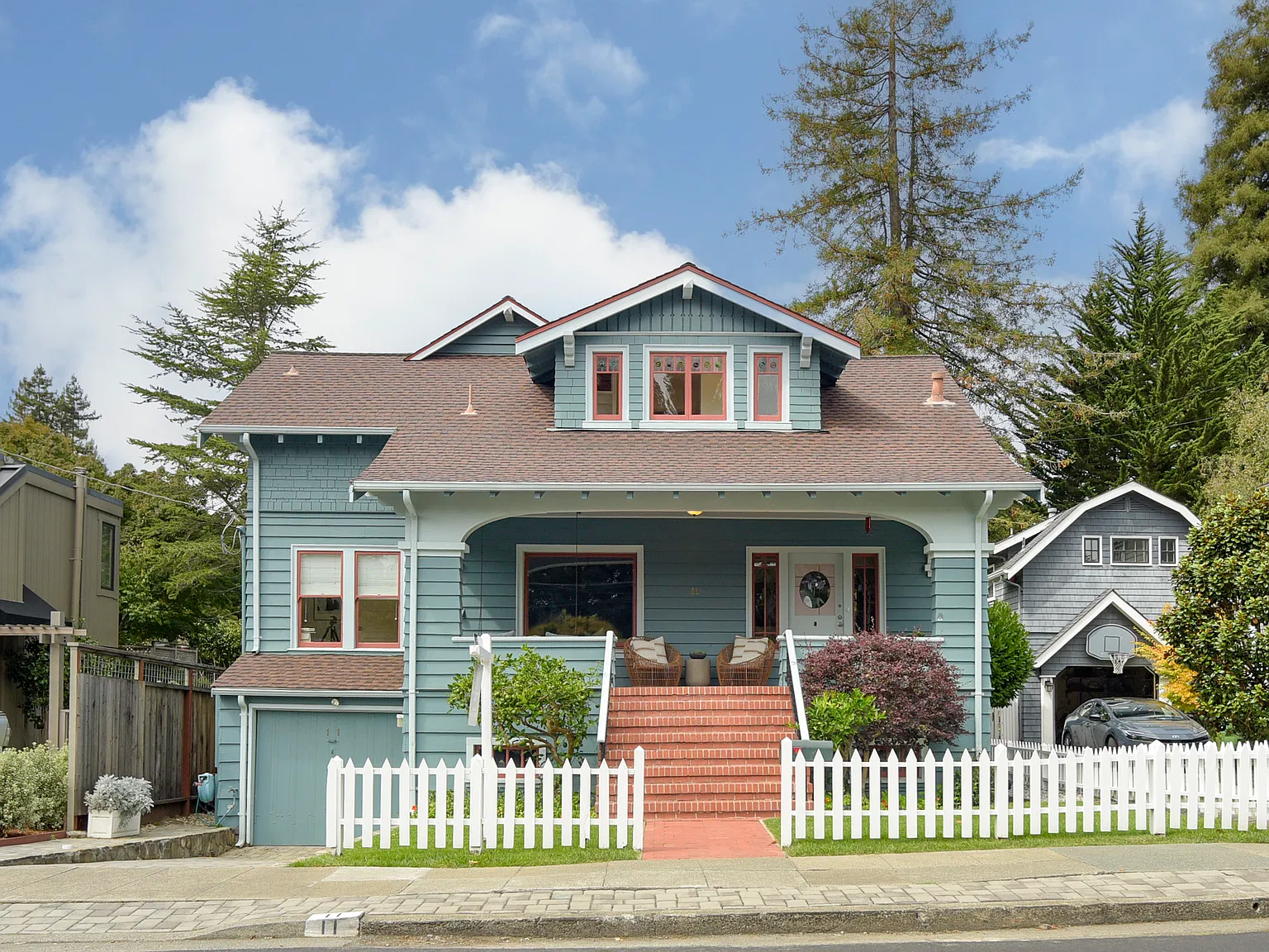 4 bed, 2.5 bath, 1982 sqft, $12,995 — Photo 2