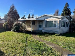 22065 Camellia Ave NE, Aurora, OR 97002
