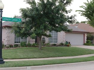 6928 Coldwater Canyon Rd, Fort Worth, TX 76132