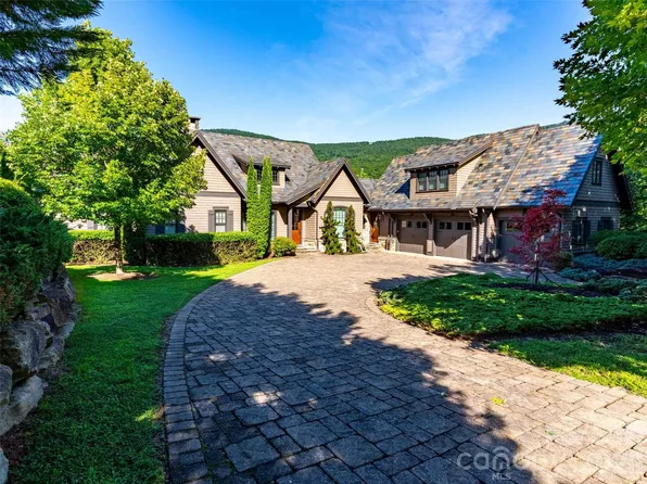 306 Chestertown Dr, Mill Spring, NC 28756