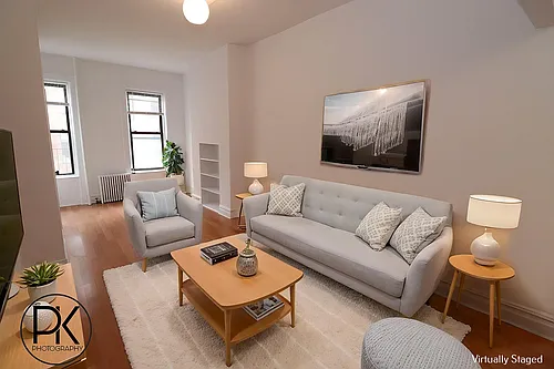 122 Bedford Ave #2RR Photo 1 122 Bedford Ave #2RR Photo 1