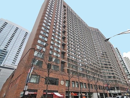 1st image of 211 E Ohio St APT 2719