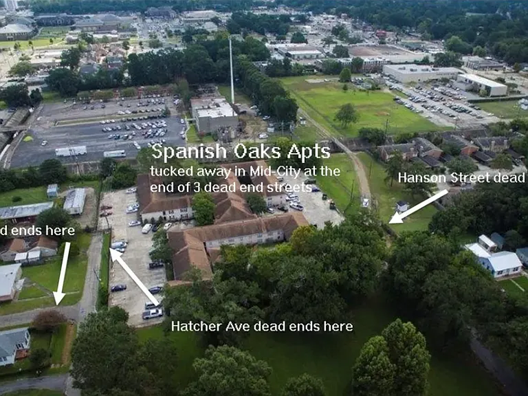 Spanish Oaks — Photo 32