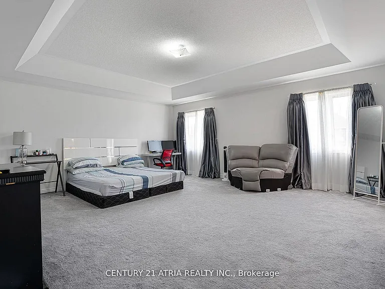 1469 Davis Loop — Photo 31
