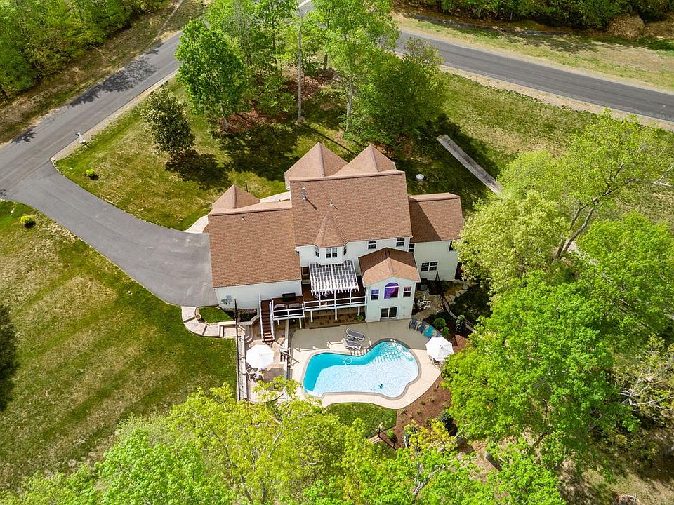 1st image of 400 Gentle Breeze Cir