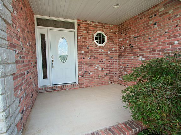 2nd image of 1050 Berkley Dr