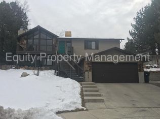 9178 S Strasbourg Cir, Sandy, UT 84093