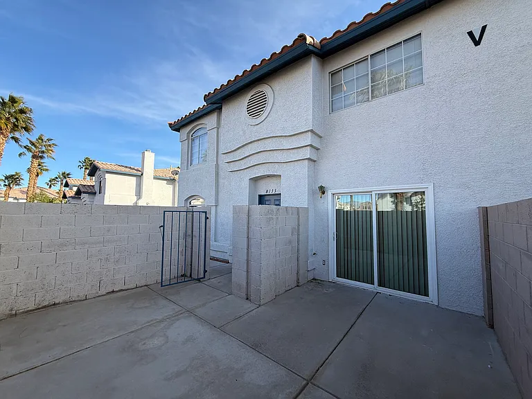 8133 Autumn Star Ave — Photo 3