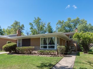 18542 Poplar Ave, Homewood, IL 60430