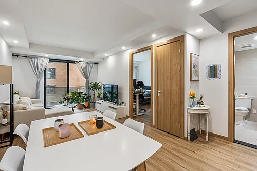 13111 Fowler Ave #3K Photo 1