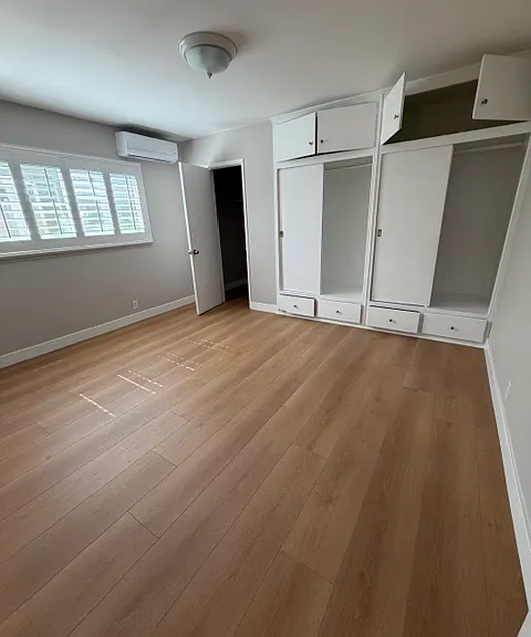 8363 Sargent Ave #E — Photo 10