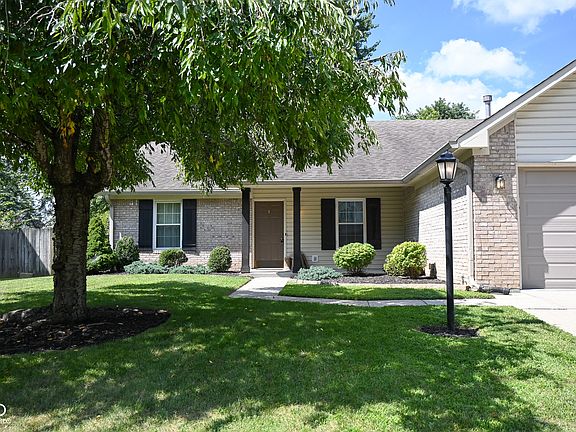 3rd image of 2648 Cressmoor Cir
