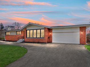 1005 61st St, Lisle, IL 60532