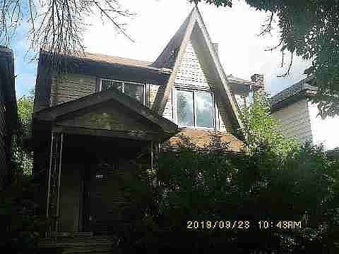 3232 Montgomery