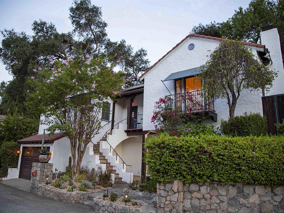 1st image of 2925 Graceland Way