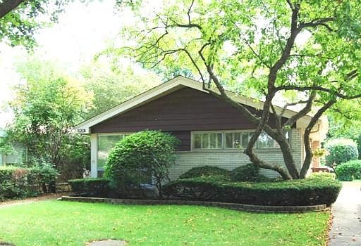 1st image of 9433 N Kedvale Ave
