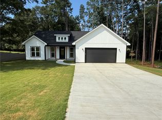 115 Century Ct, Pendleton, SC 29670