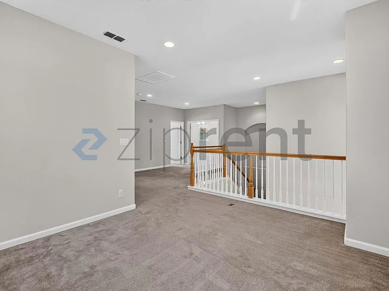 166 Barcelona Dr — Photo 22