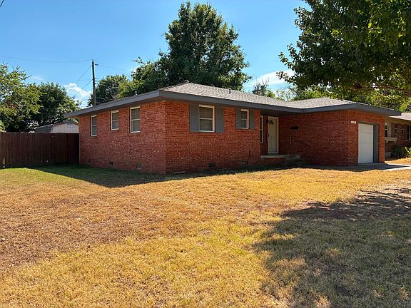 3rd image of 516 Inwood Dr