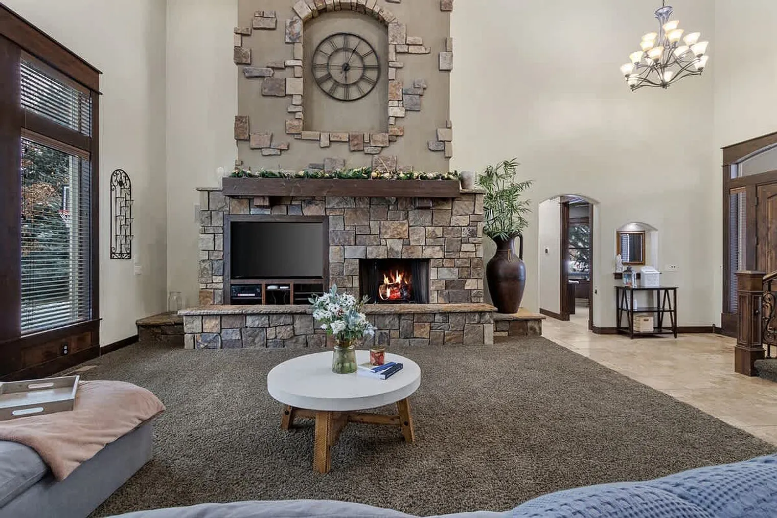 6 bed, 3.0 bath, 1108 sqft, $20,617 — Photo 1
