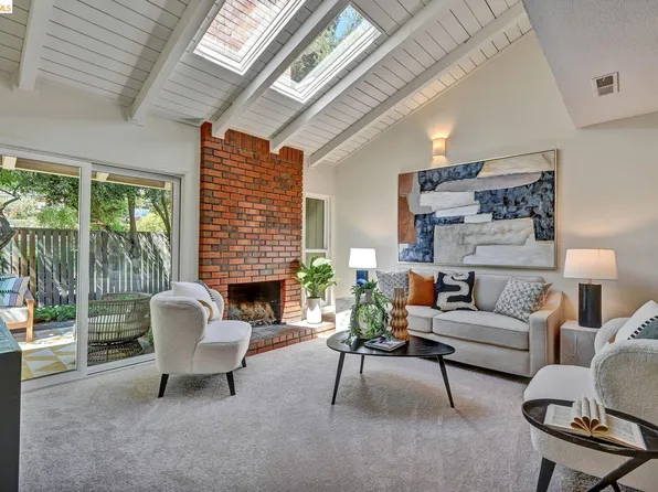 72 Rolling Green Way, Pleasant Hill, CA 94523