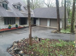 15030 Woodbridge Rd, Brookfield, WI 53005