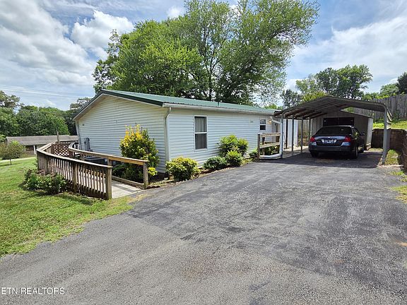4th image of 2262 Mentor Rd