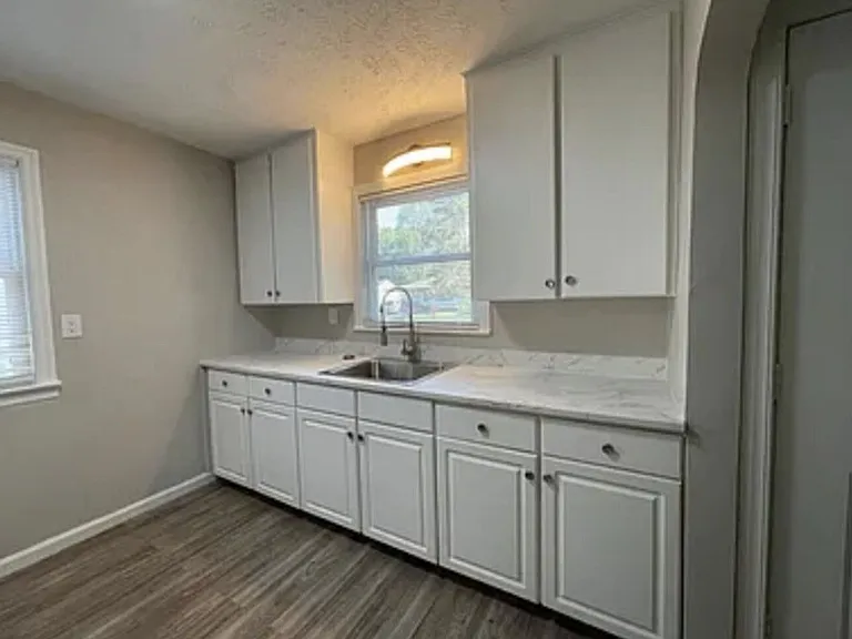 3820 Browne St — Photo 5