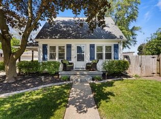 1407 N Walnut St, Champaign, IL 61820