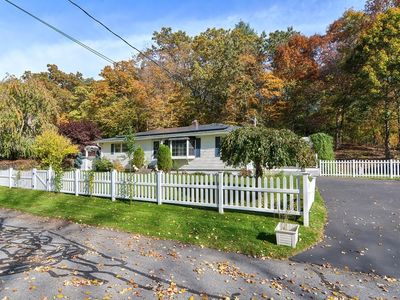 8 Riverlin Pkwy, Millbury, MA, 01527