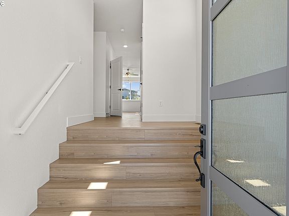 3rd image of 16063 Serres Farms Way