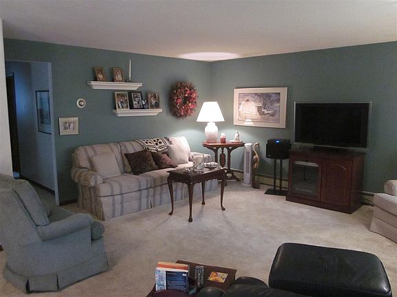 4th image of 46 Prospect Ave