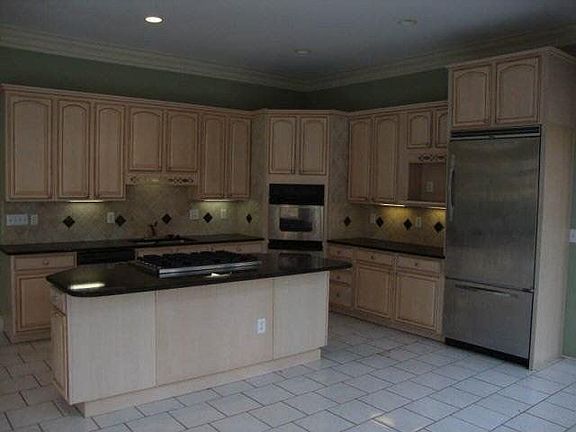 5th image of 4232 Carrington Ct