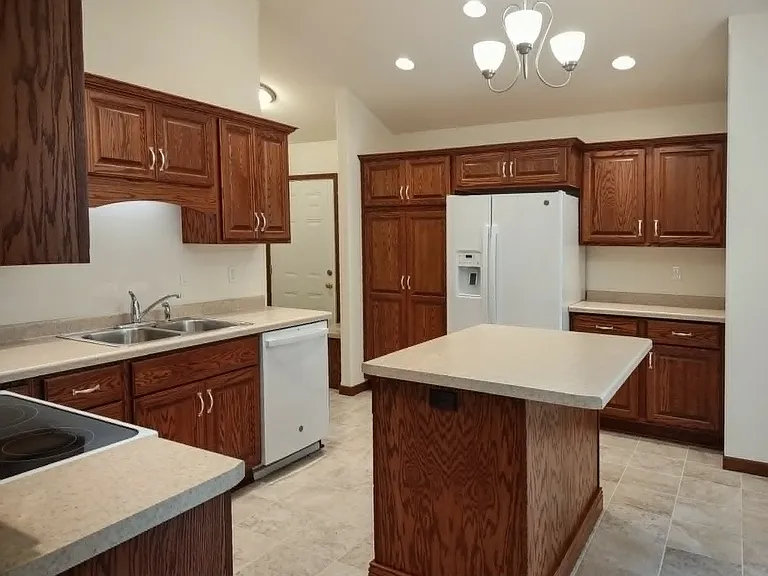 W5244 Highway 21 — Photo 14