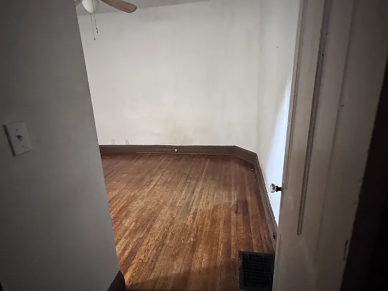 60 King Ave #60 — Photo 6