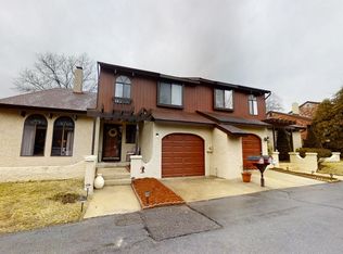 4 La Jolla Ln, Sicklerville, NJ 08081