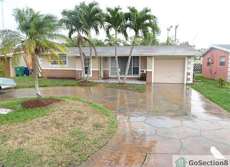 1st image of 6648 Emerald Lake Dr