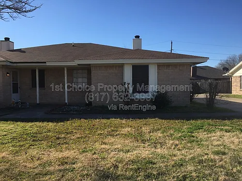 7704 Jennifer Ln Photo 1