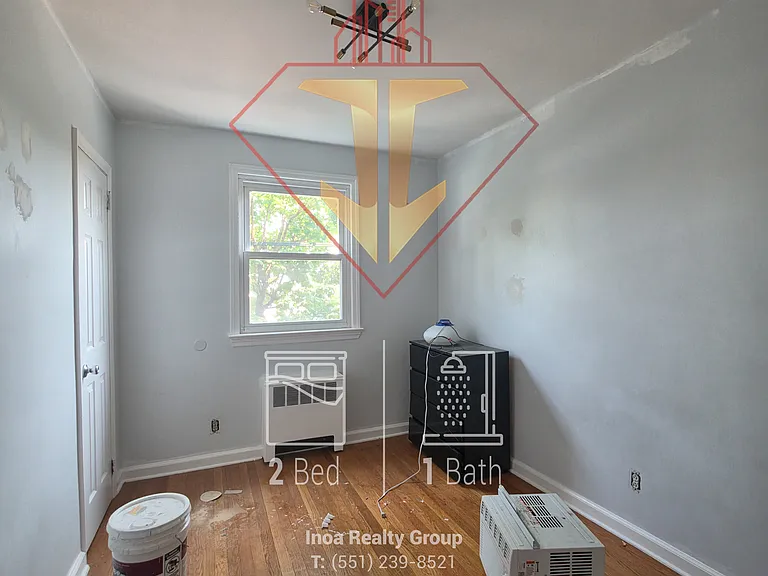 119 Hobart Ave #D — Photo 8