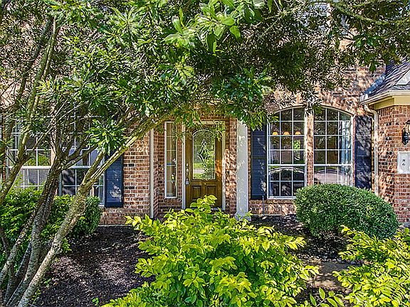 3rd image of 86 S Scribewood Cir