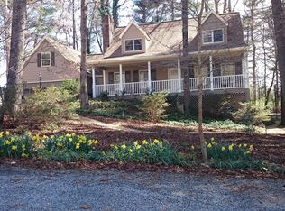 25 Enchanted Ln, Fletcher, NC 28732